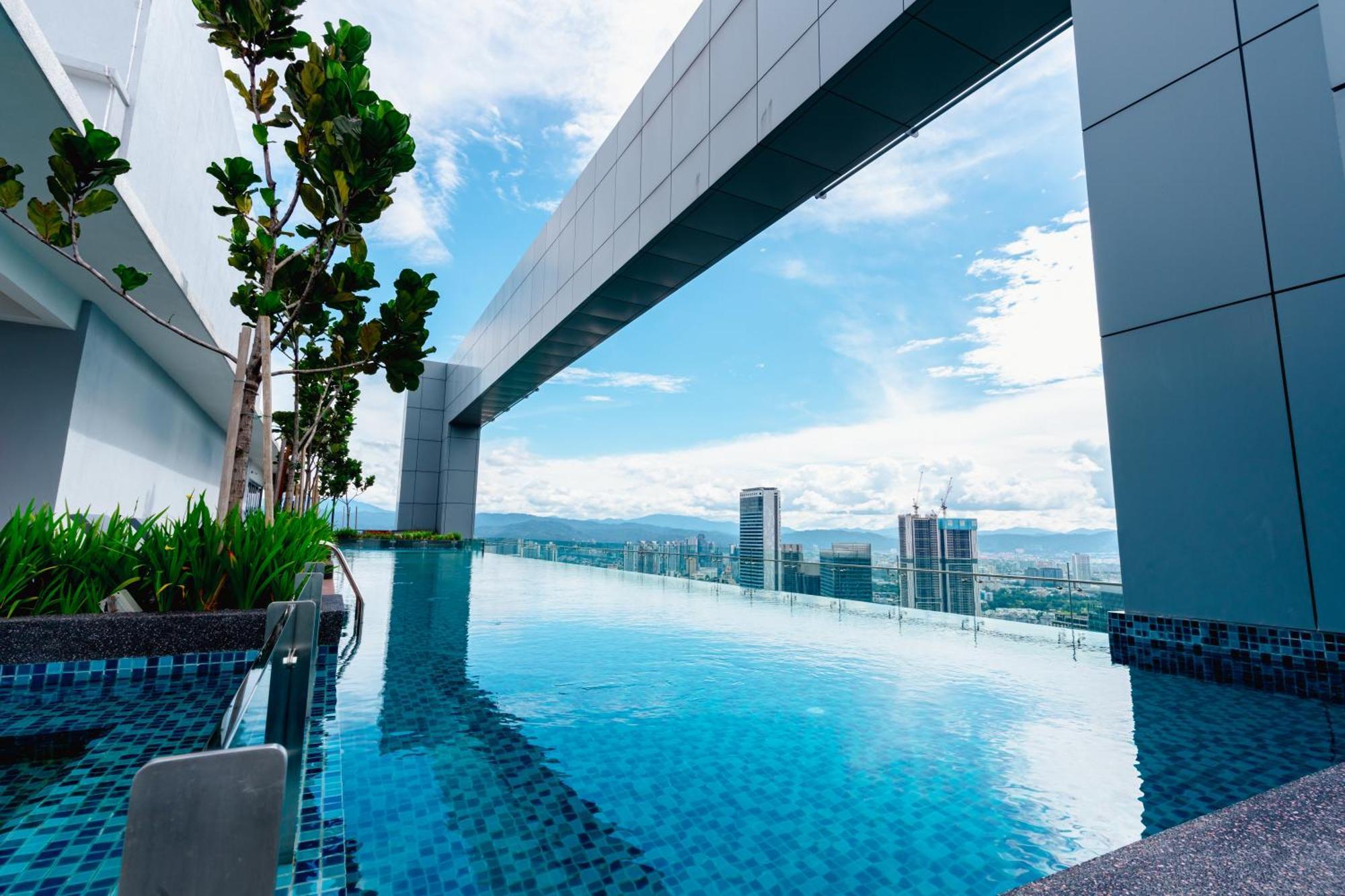 Royce Klcc Kuala Lumpur City Centre By Dormeo Destinations Bagian luar foto