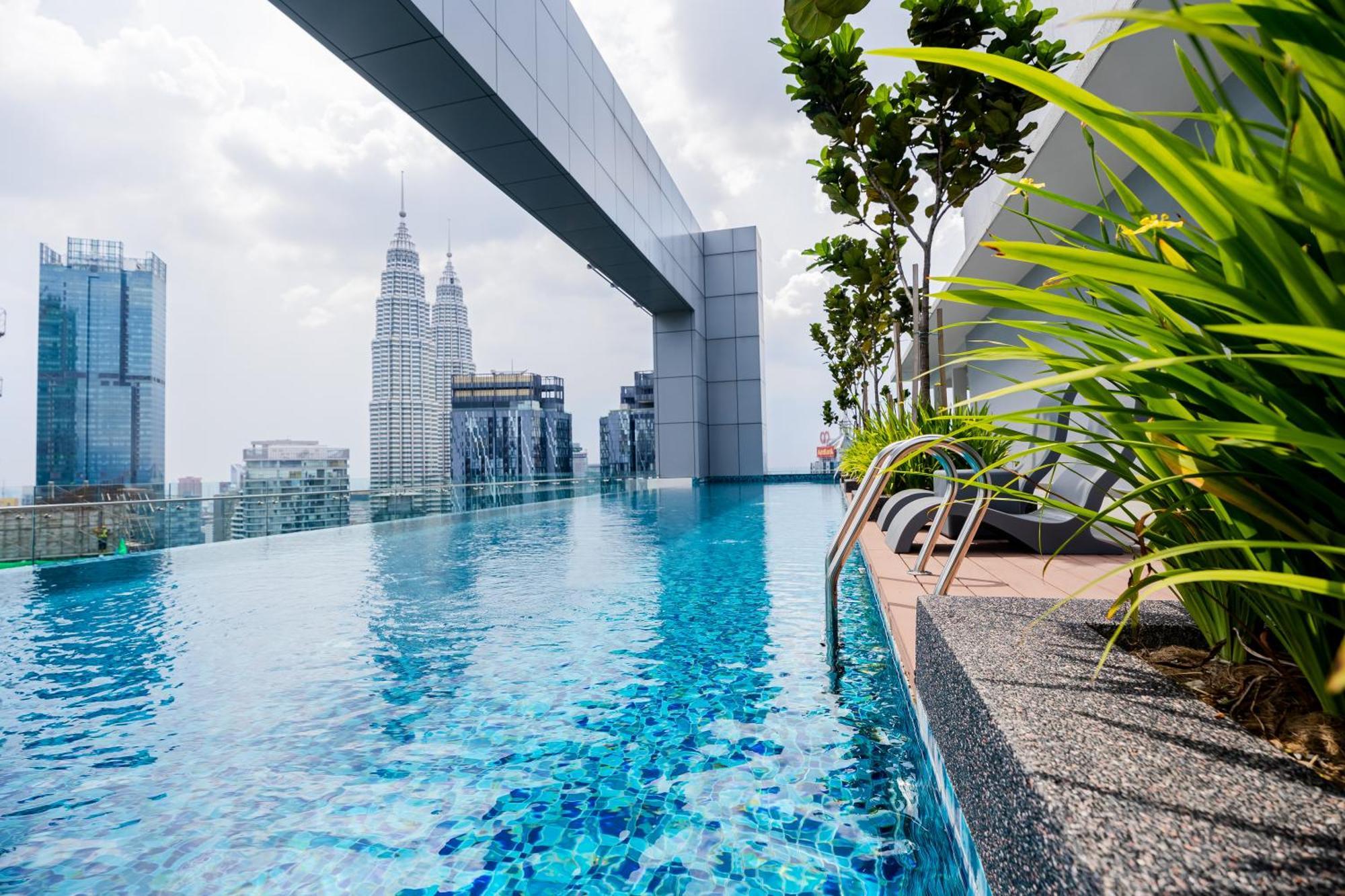 Royce Klcc Kuala Lumpur City Centre By Dormeo Destinations Bagian luar foto