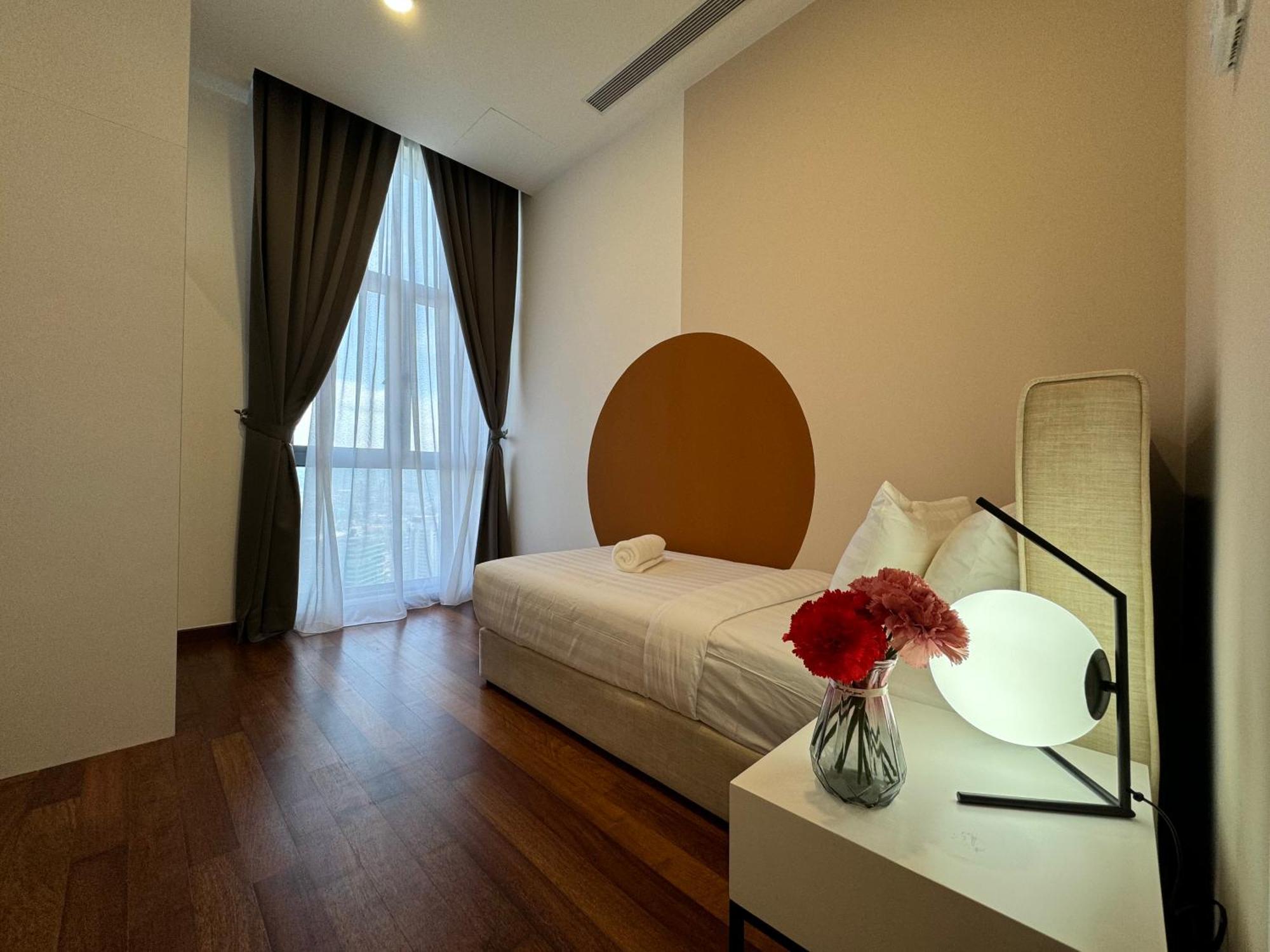 Royce Klcc Kuala Lumpur City Centre By Dormeo Destinations Bagian luar foto